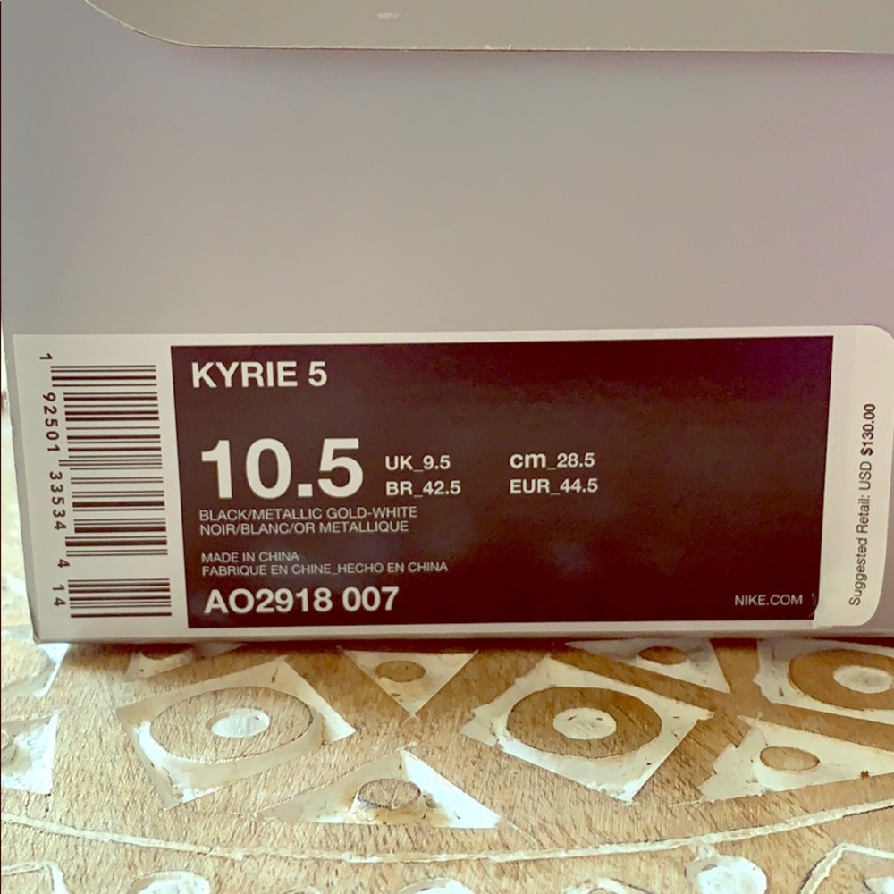 Nike Kyrie 5 athletic/ sneakers shoes